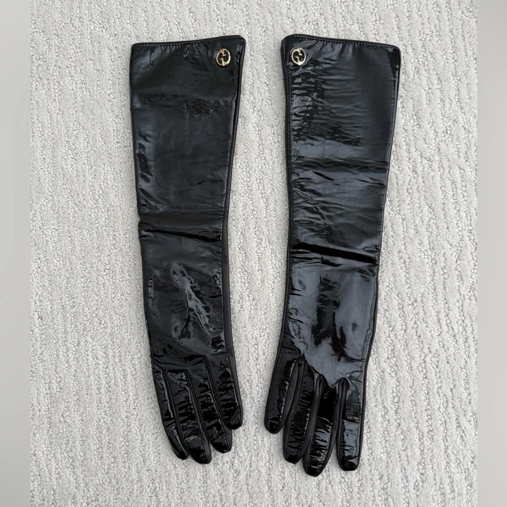 Gucci women’s patent leather gloves size 7 Vernice and Nappa black gold